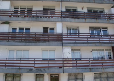 Rehabilitación de fachada en Salvador Allende, El Burgo.